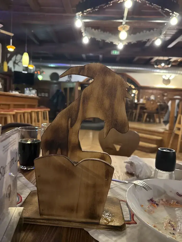 Erdinc Bayraktar_Tiroler Gasthaus_Oetz_avis