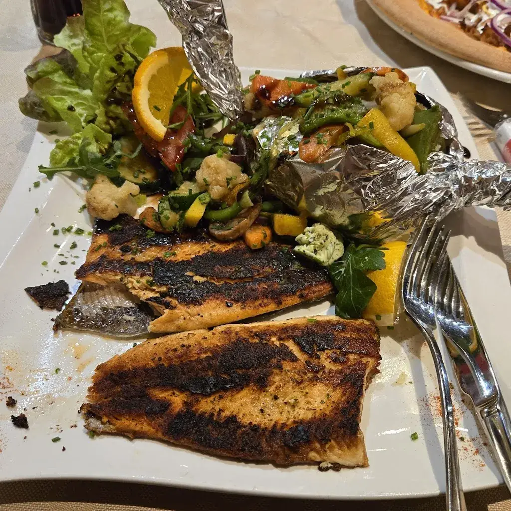 Rochus Restaurant Pizzeria_Oetz_slider_image_3