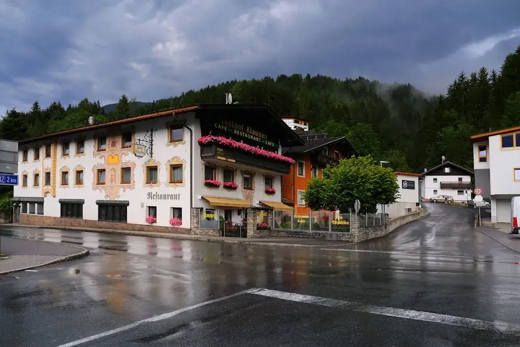 Iwona Rege_Pension Gasthof Klausen - Pill_Pill_avis