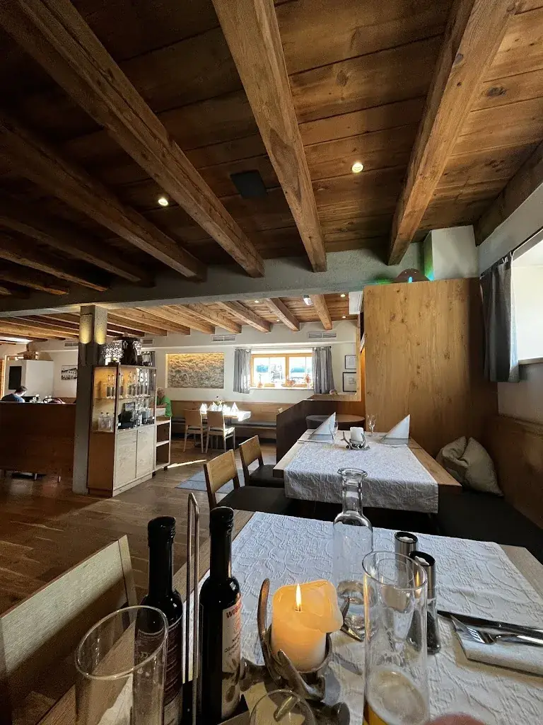 Die Brennerei restaurant in Politischer Bezirk Innsbruck Land