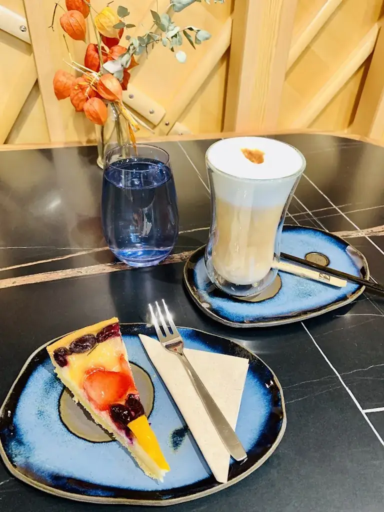 Meo Swisss_Schwazeria_Politischer Bezirk Schwaz_avis