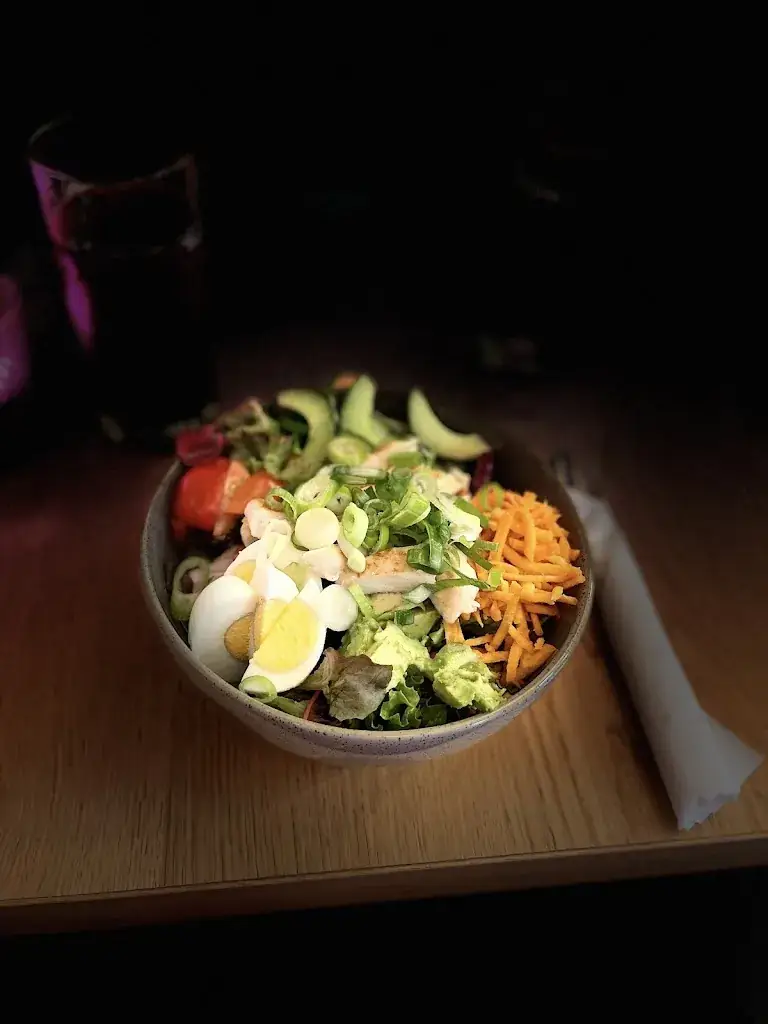 Jens Beer_Amici | Salat-Cafe-Bar_Pfaffenhofen_recensione