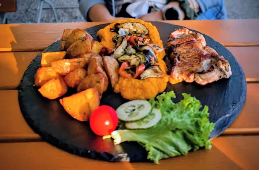 Nael‘s_Pfaffenhofen_slider_image_1