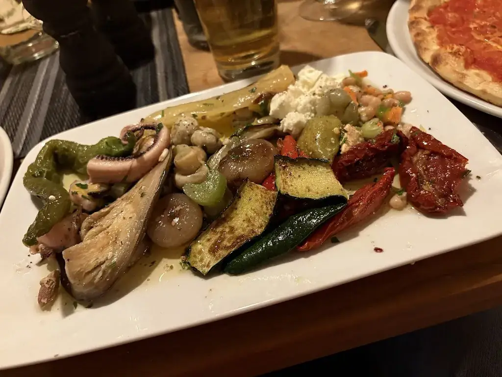 Yilmaz Özbinar_Pizzeria Sardegna_Pfaffenhofen_recensione