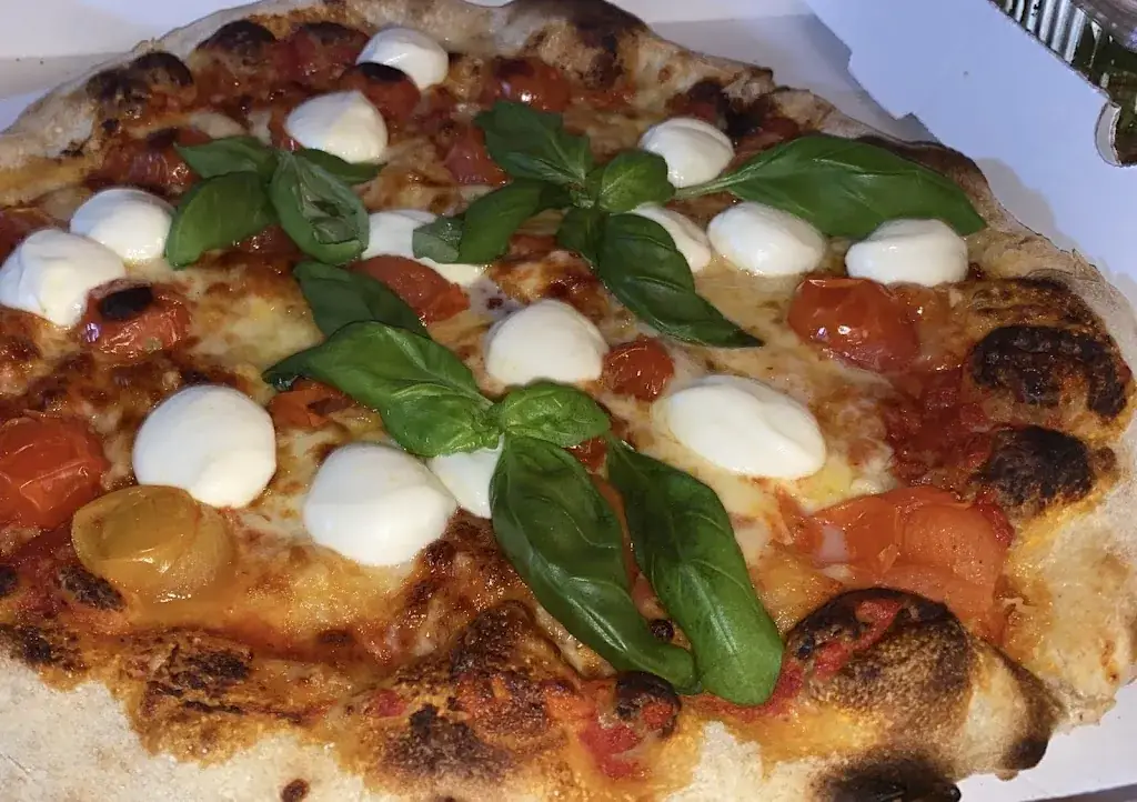 Menu_Amore Pizza & Grill_Pfaffenhofen_image_8