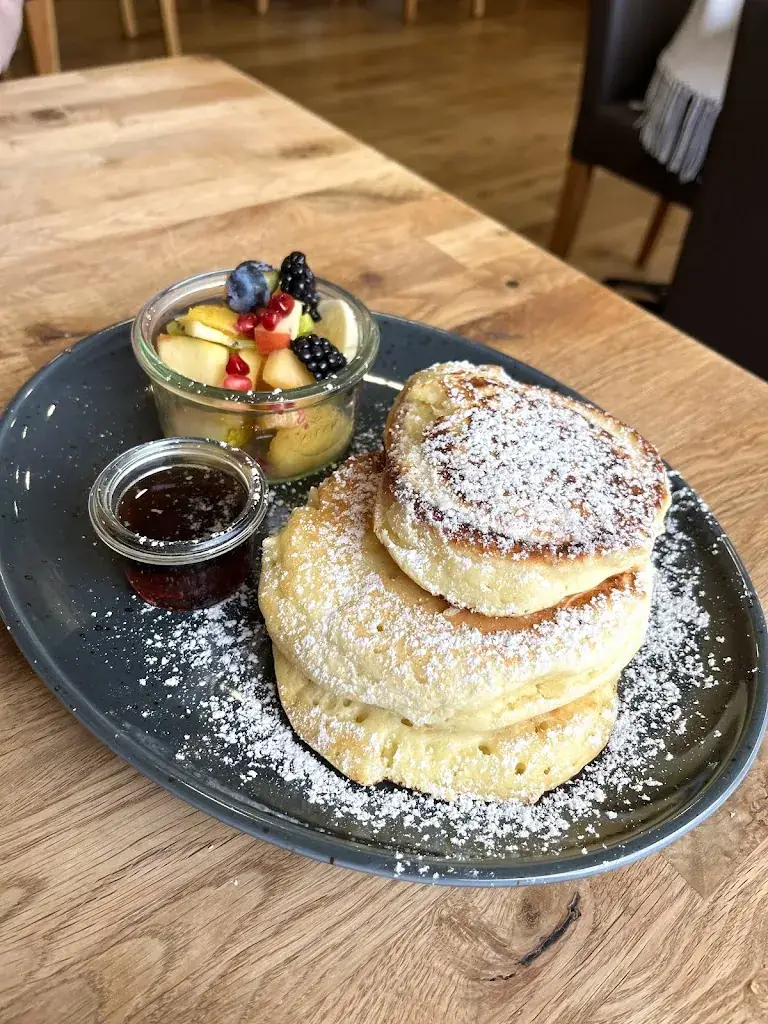 Annamaria Theooo_Café Agil_Pfaffenhofen_review