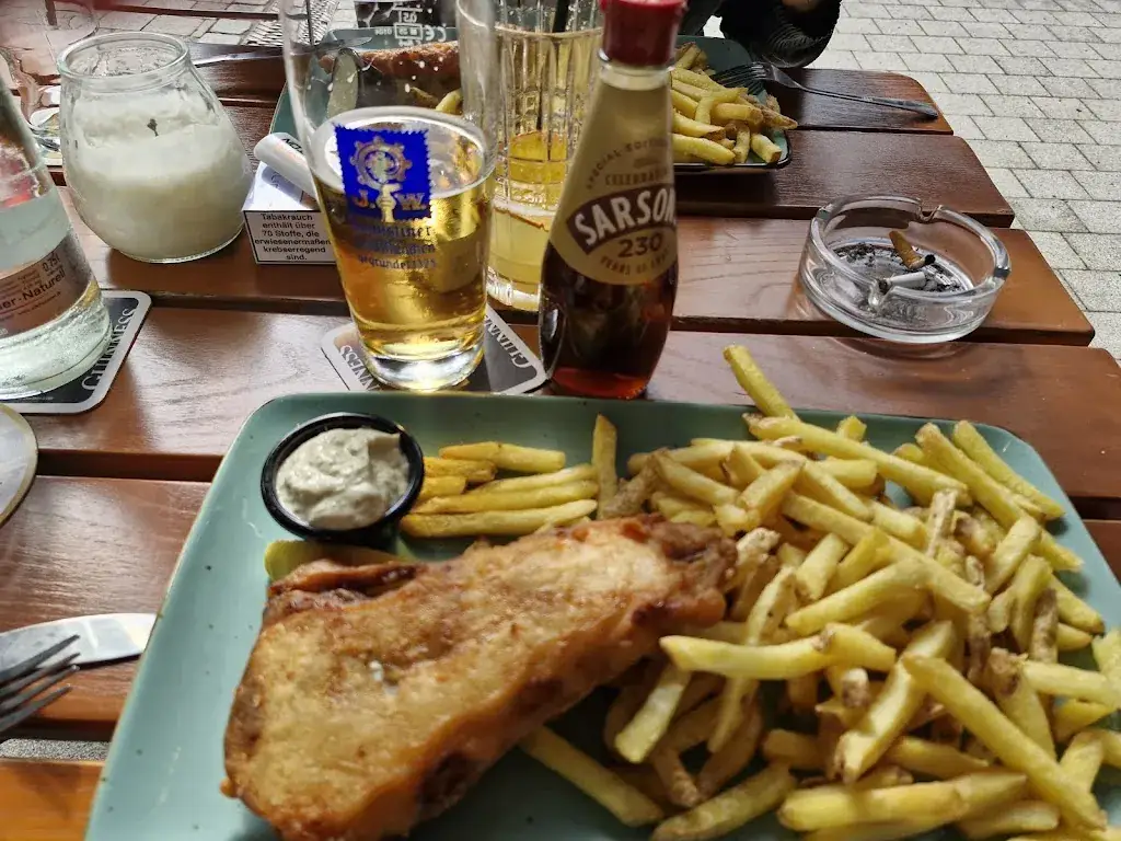 Nicola Gmelch_The Corner House_Pfaffenhofen_review