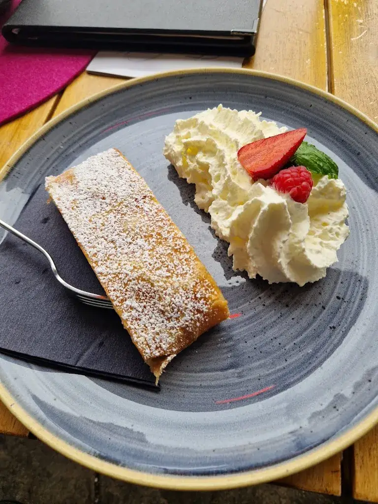 Martin ten Voorde_Dave's Café & Bar_Prutz_avis