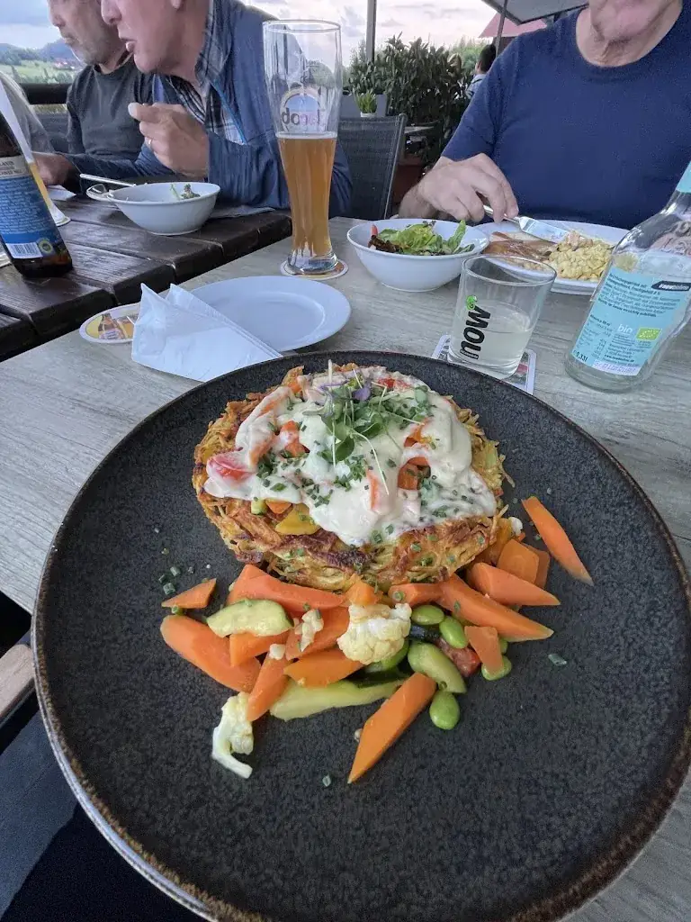 Gadani Rushi_Wirtshaus Neurandsberg_Rattenberg_recensione