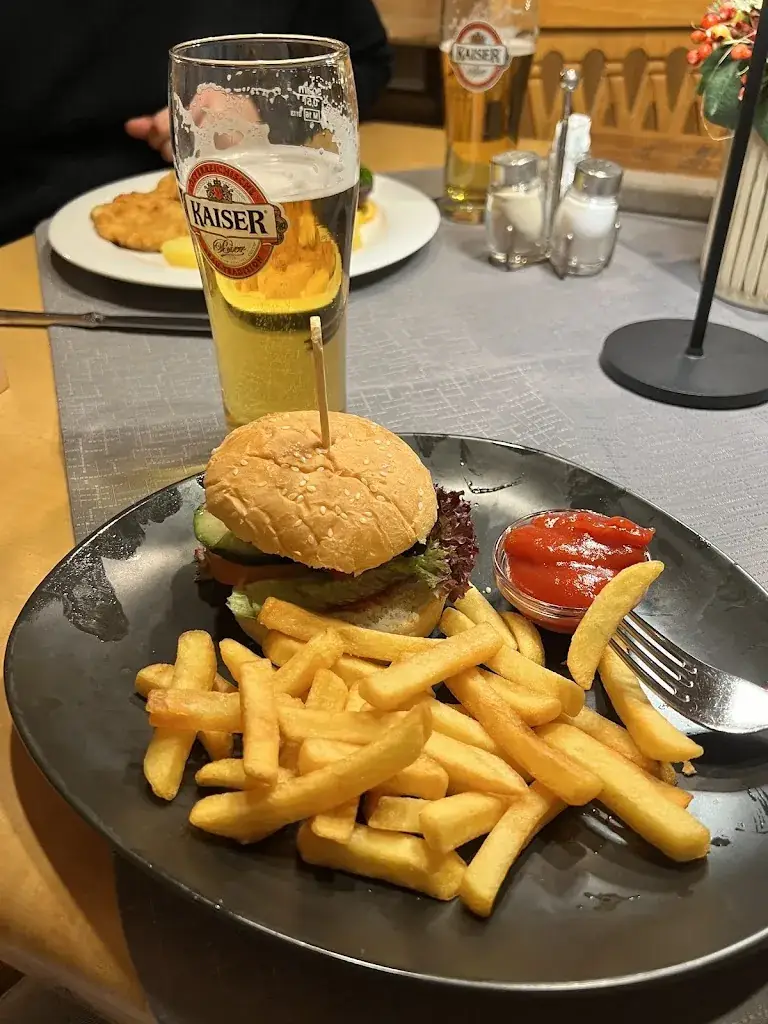 Артем Акимцев_Gasthof Reitherwirt_Reith bei Kitzbühel_avis