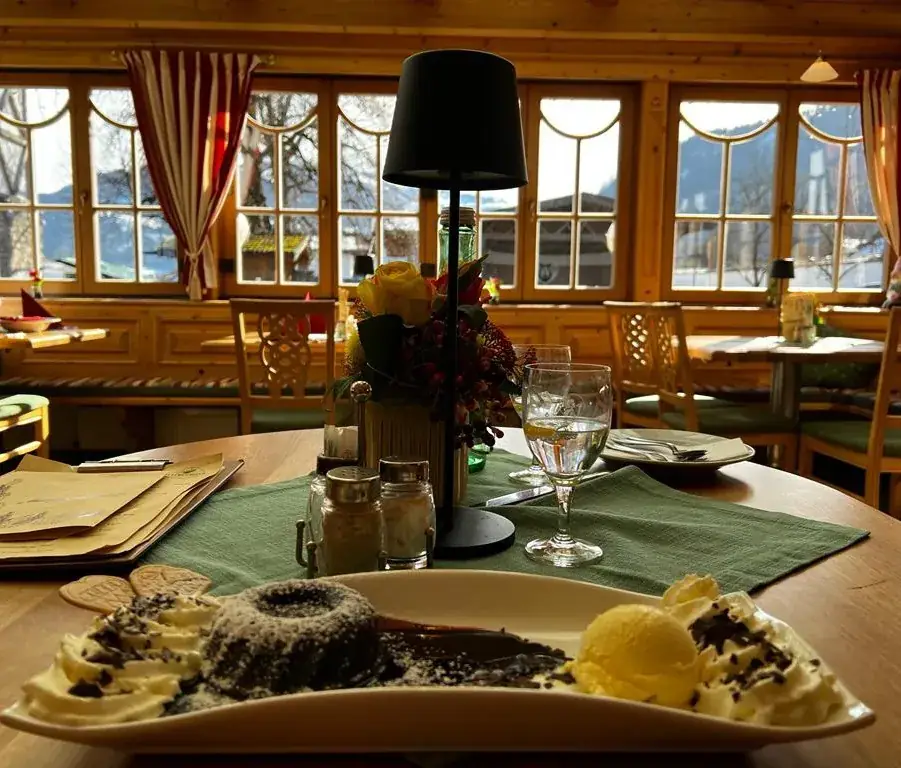 Dhia Daoud_Gasthof Reitherwirt_Reith bei Kitzbühel_avis