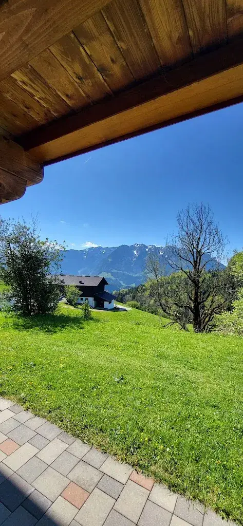 Christoph May_Gasthof Schöne Aussicht_Rettenschöss_avis