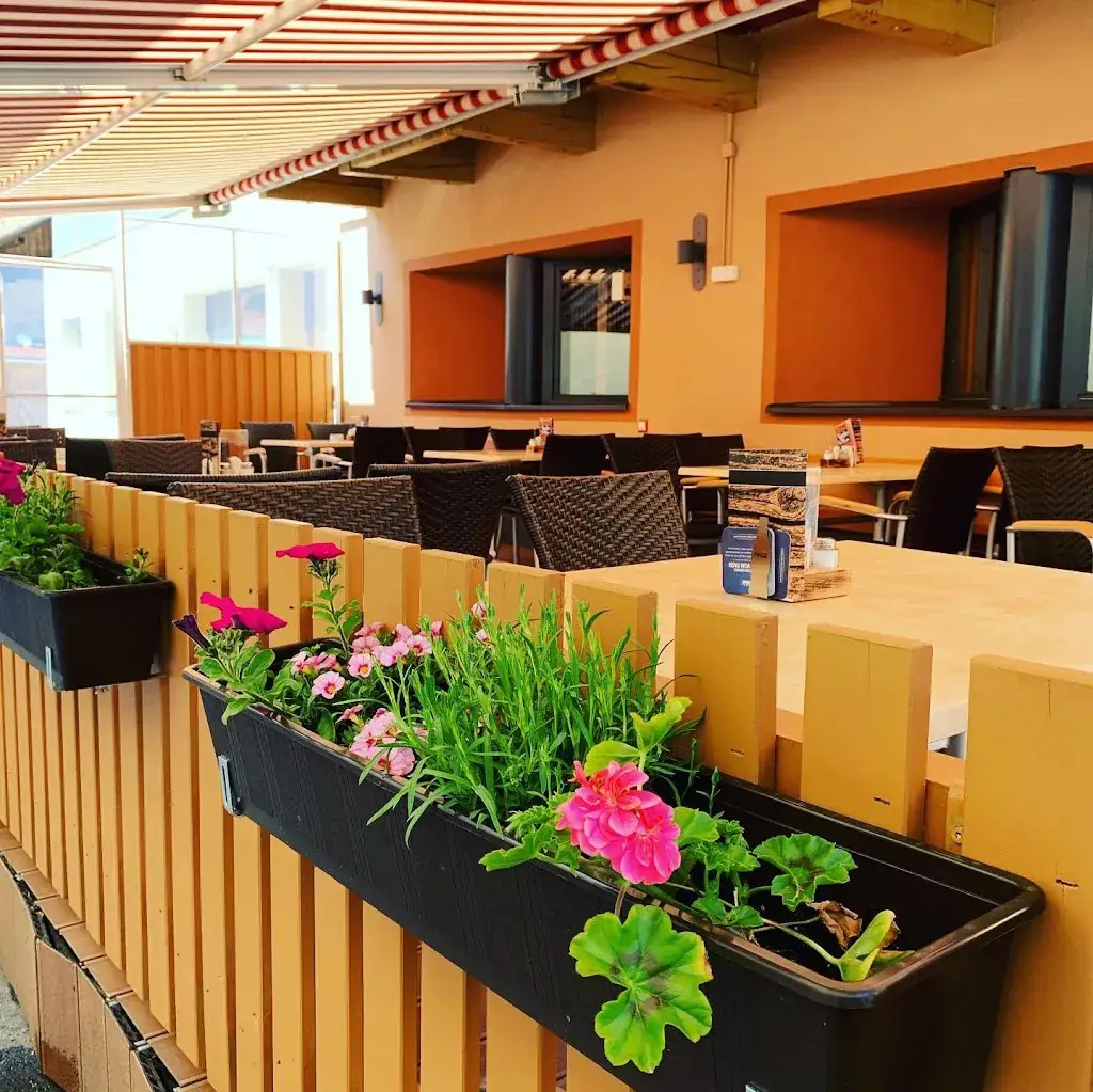 Alpen Restaurant Ried ristorante a Ried im Oberinntal