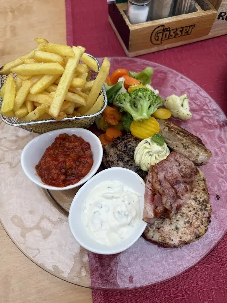 Ritschi's Restaurant_Döbriach_slider_image_3