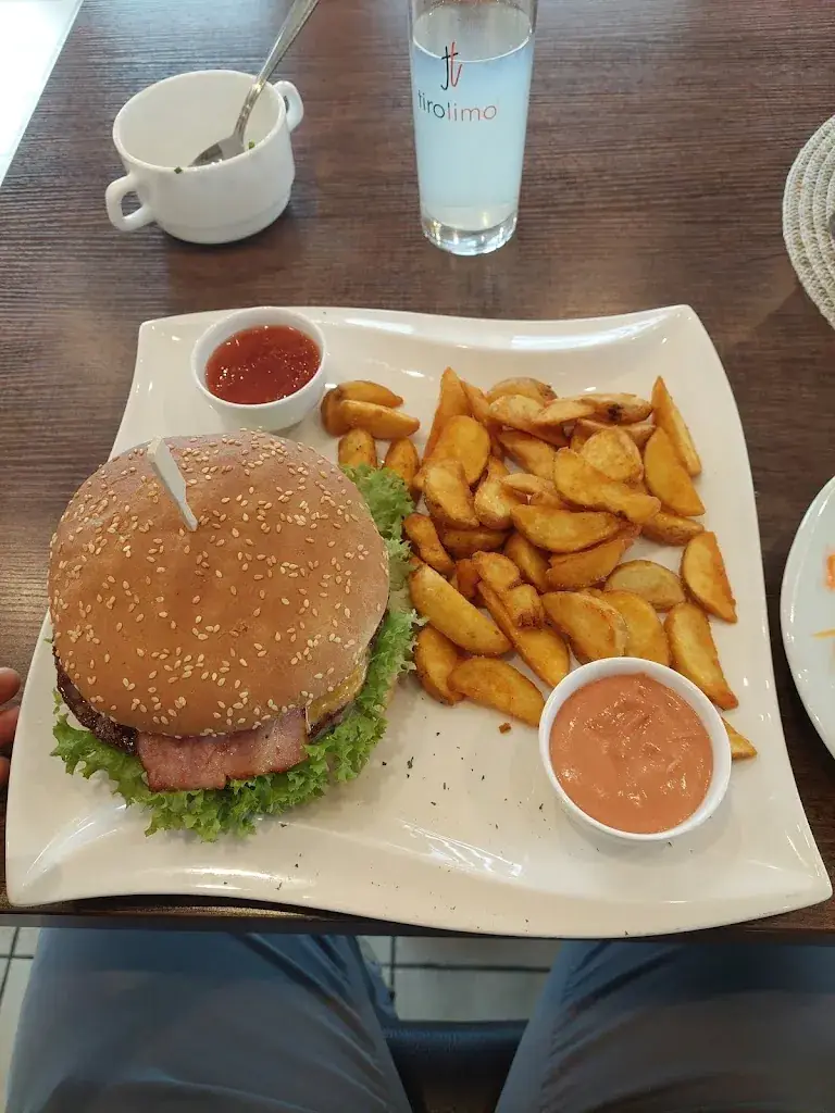 Menu_Grillstube Restaurant Pizzeria Roppen_Roppen_image_5