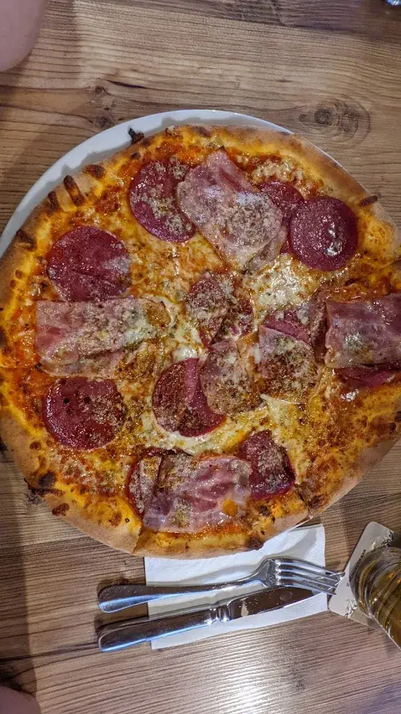 Menu_Grillstube Restaurant Pizzeria Roppen_Roppen_image_8