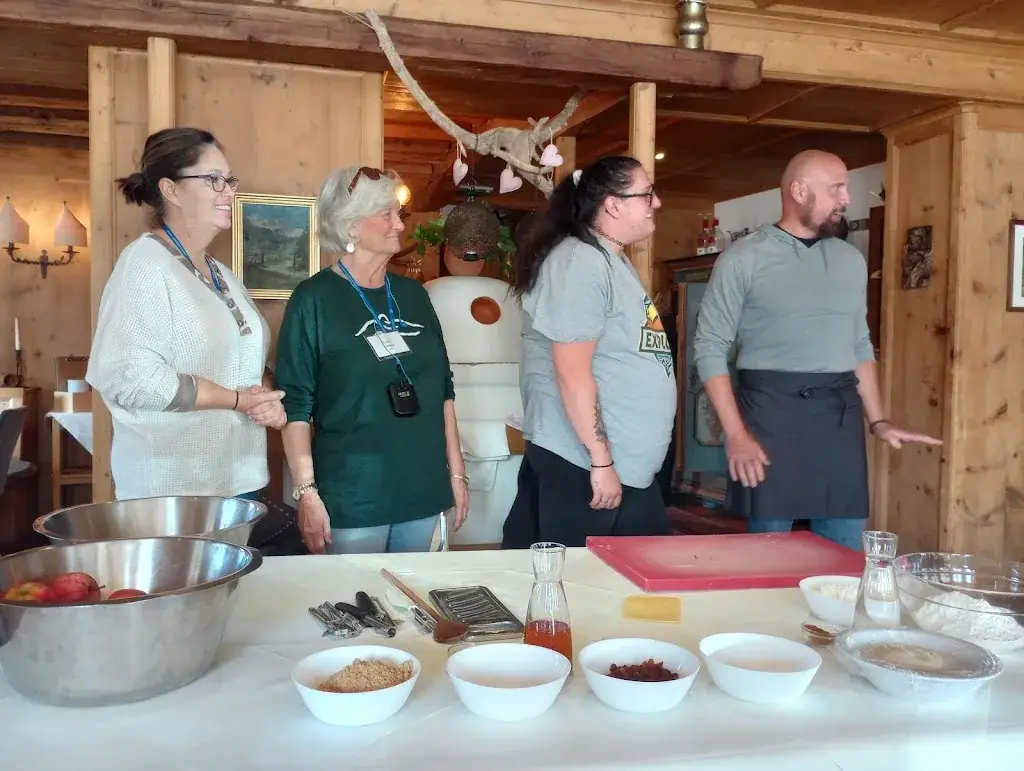 Wanda Mashburn_Gasthof Hirschen_Reith bei Seefeld_review