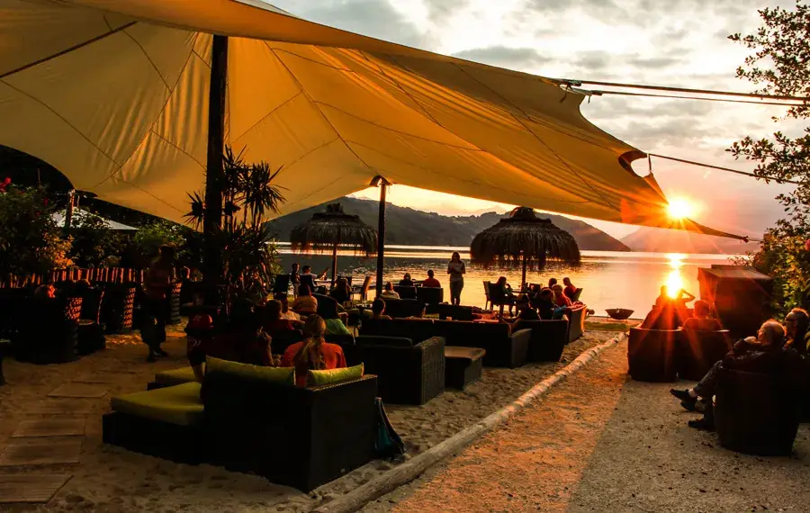 Charly's Seelounge restaurant à Döbriach