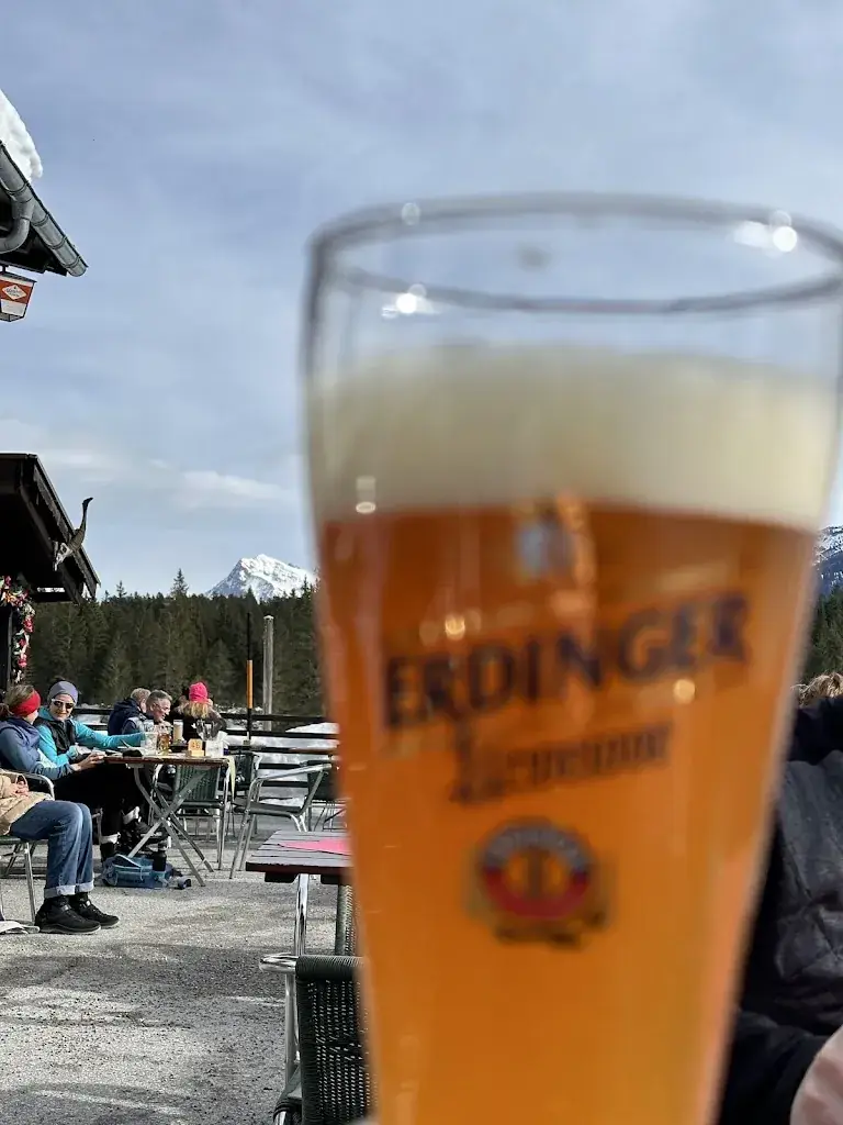 Pavel Bodiš_Wildmoosalm Seefeld_Reith bei Seefeld_review