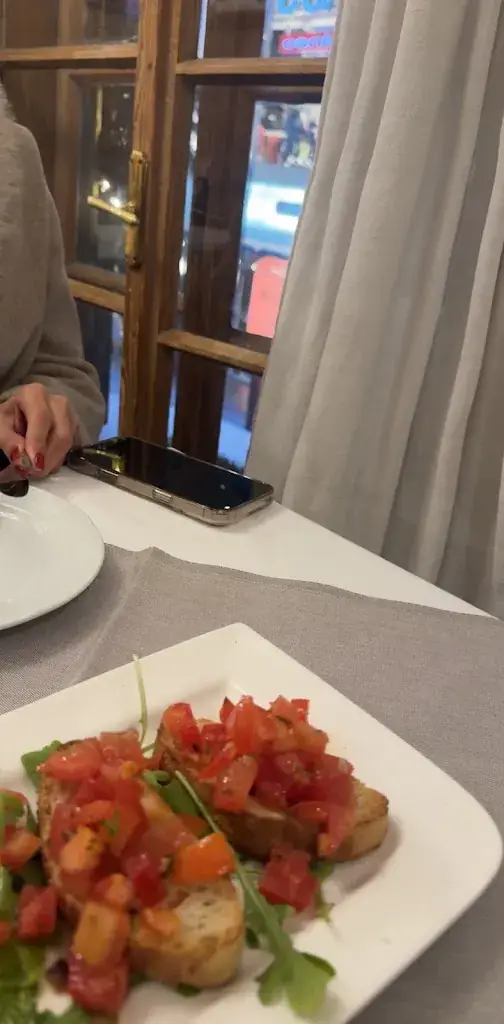 Mohamed Almazrouei_Restaurant Seefelder Stube_Reith bei Seefeld_review