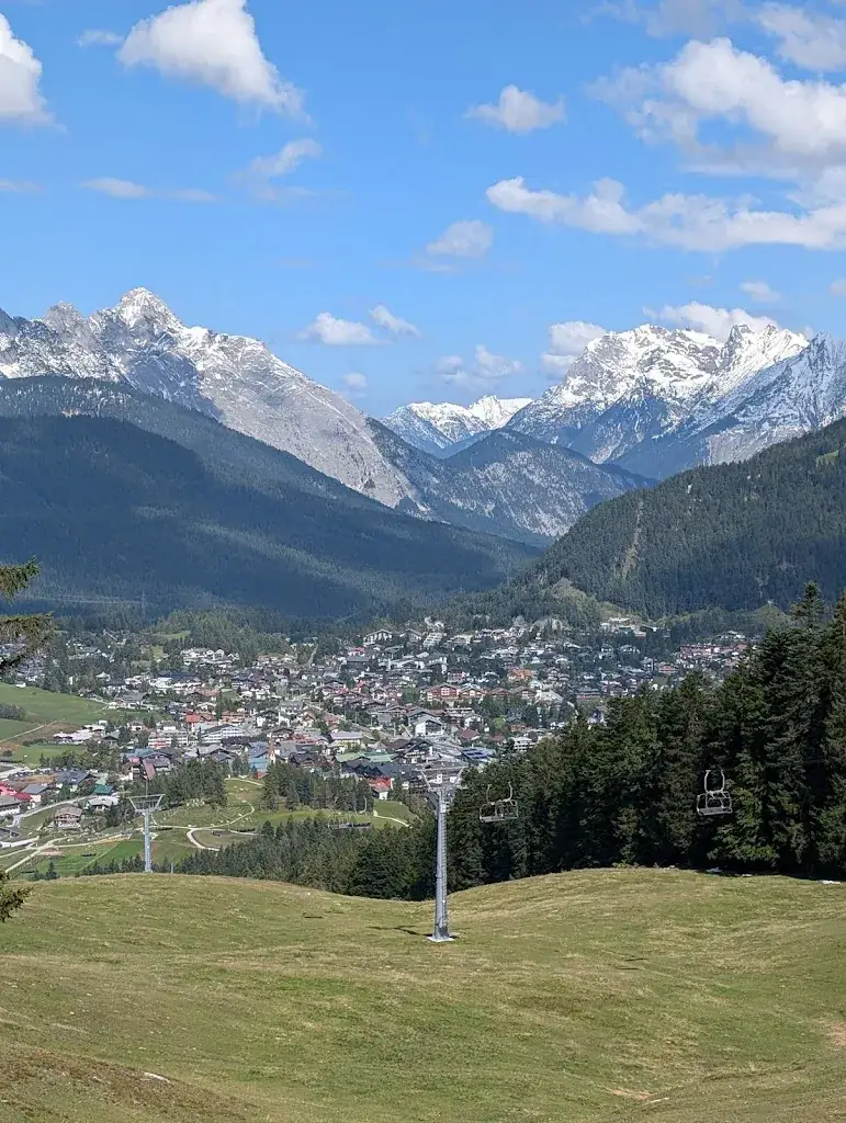 Gary Hartnoll_Die Sonnenalm_Reith bei Seefeld_review