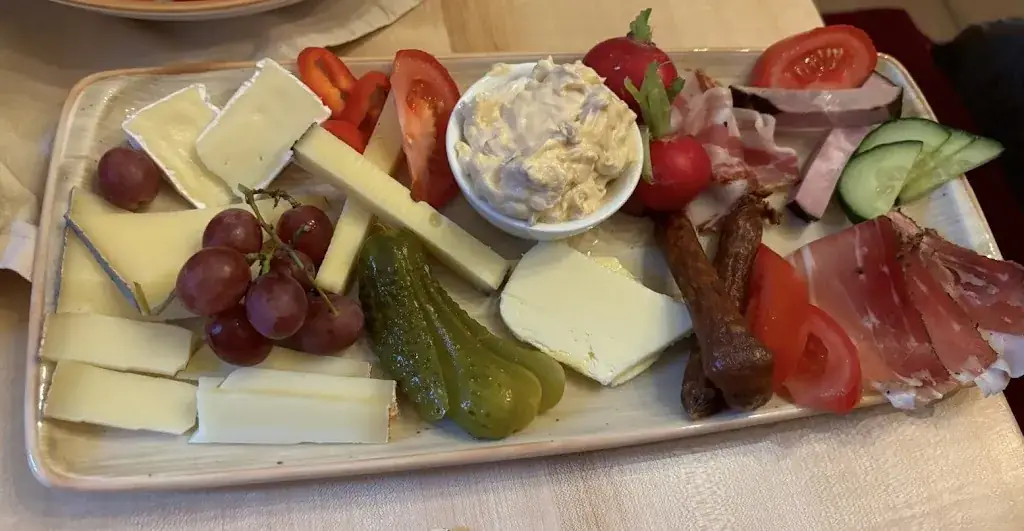 Axel Baum_Antik Burg Scharnitz_Scharnitz_review