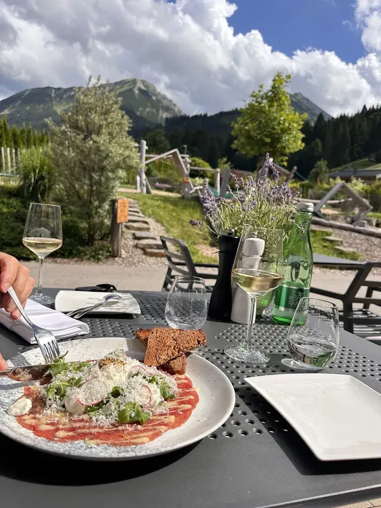 Joanna Drab (herwanderspirit)_Restaurant #achtzig_Schattwald_avis