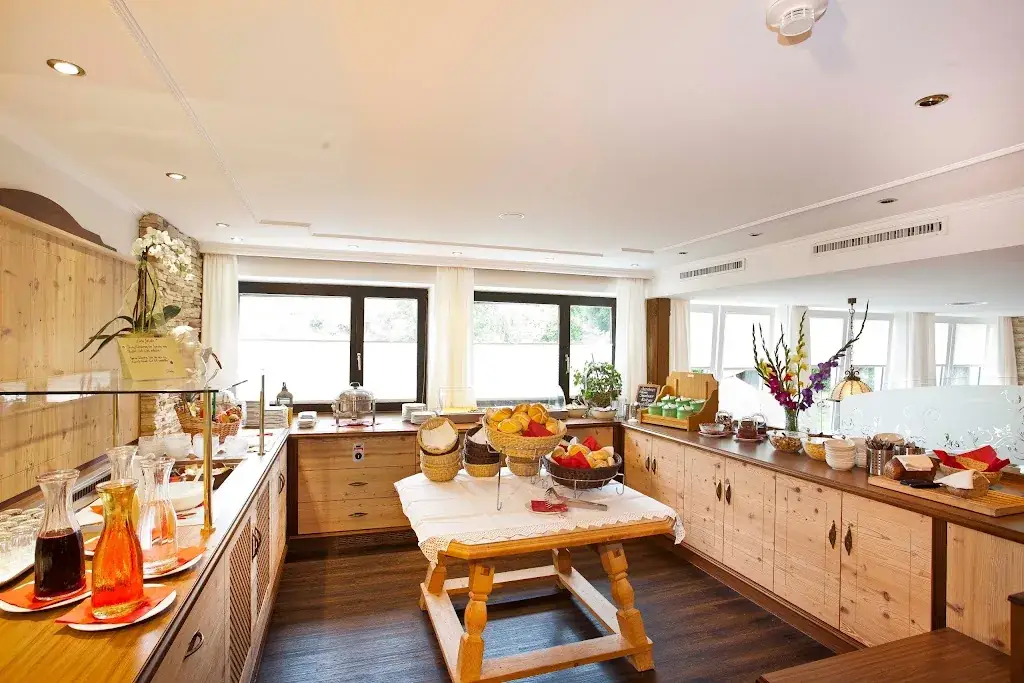 Gasthof Zum Wilden Kaiser - Schönberg KG restaurant à Scheffau am Wilden Kaiser