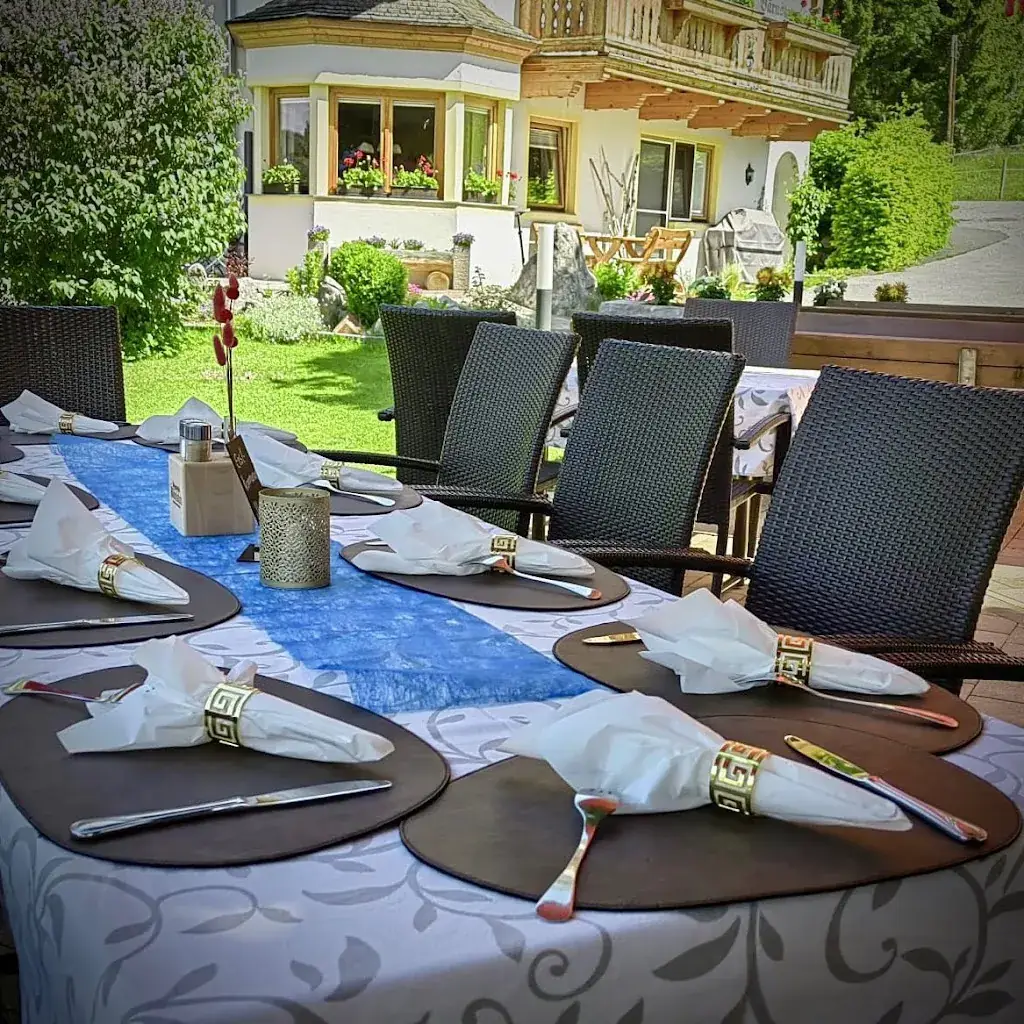 Berggasthof Bärnstatt Scheffau am Wilden Kaiser ristorante a Scheffau am Wilden Kaiser