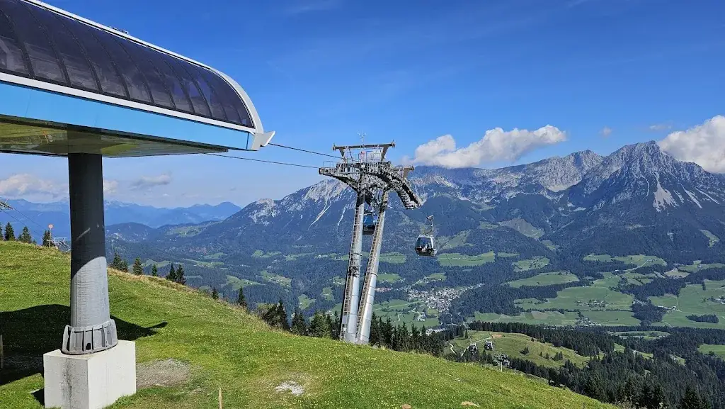 Rob Haller_Bergrestaurant Brandstadl - Scheffau_Scheffau am Wilden Kaiser_avis