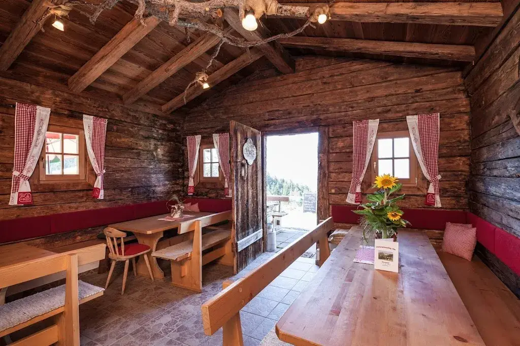 Hinterschießlingalm restaurant in Scheffau am Wilden Kaiser