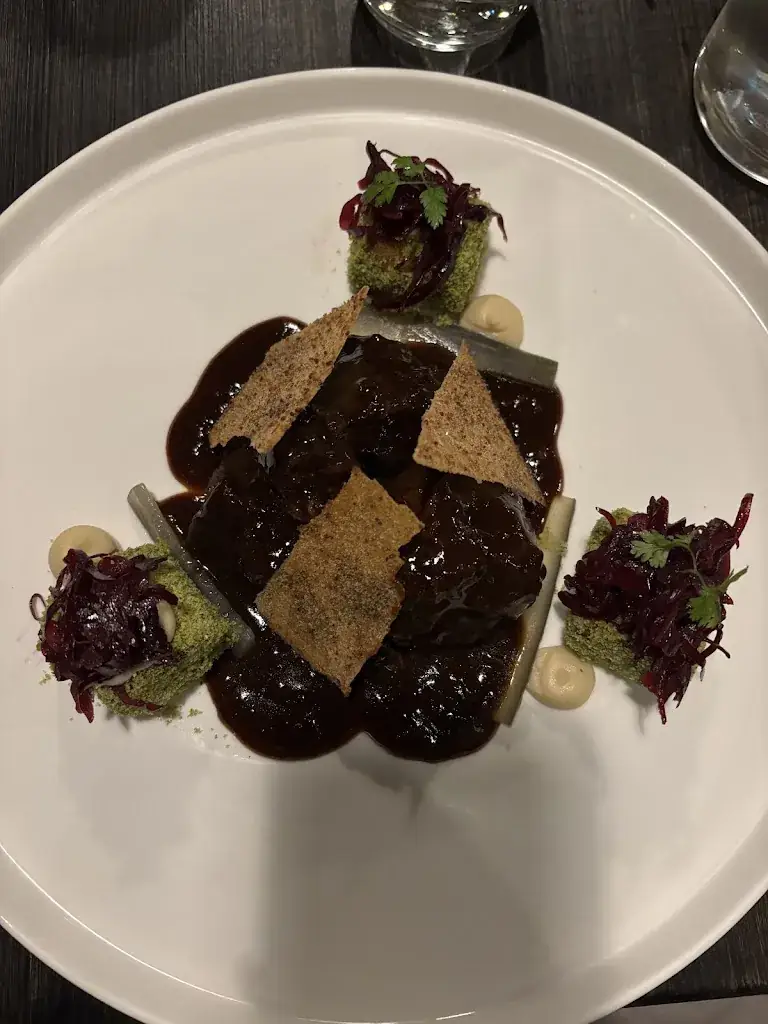 zur LINÄ - Taproom Restaurant_Schwoich_slider_image_3