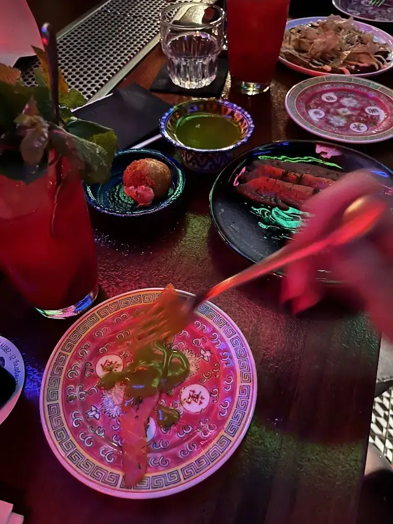 Menu_Salmon Guru - A CONTRACORRIENTE_Rum_image_9