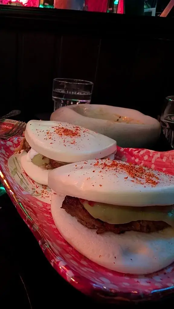 Kevin Rieth_Salmon Guru - A CONTRACORRIENTE_Rum_review