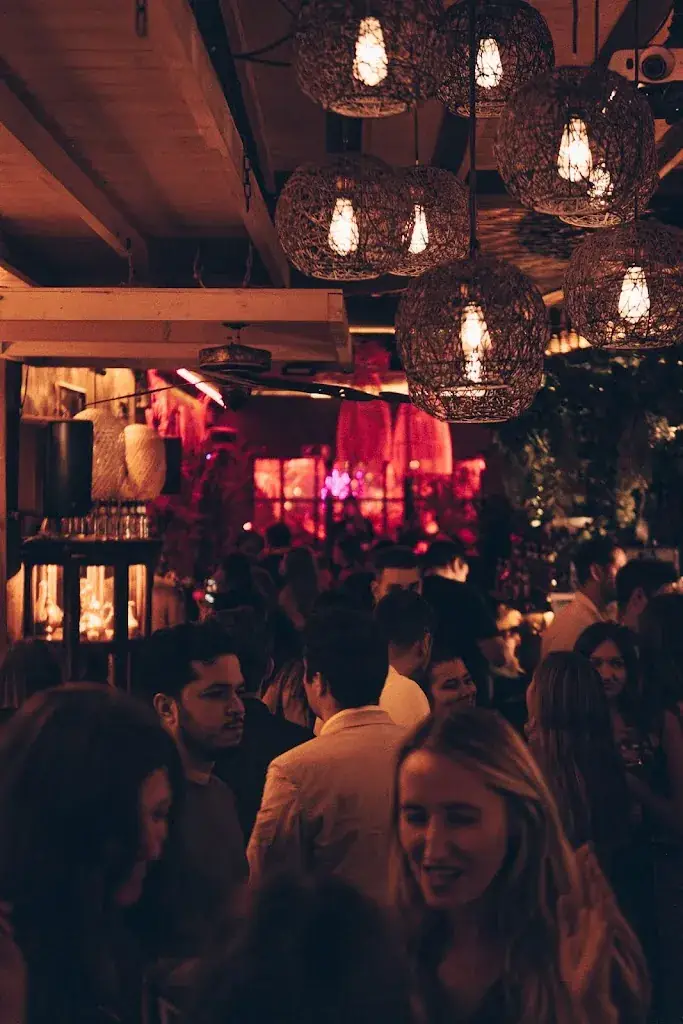 Areia Club Restaurant in Rum