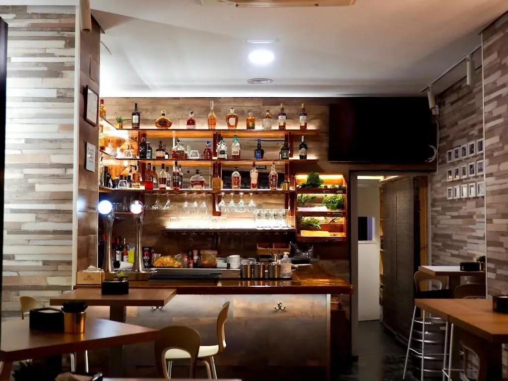 Trasiego Ron Club_Rum_slider_image_3