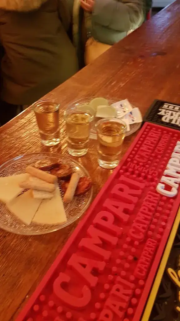 Menu_Industria Bar_Rum_image_9