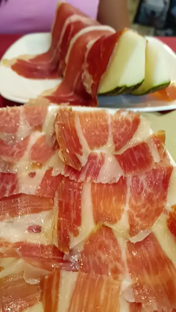 Museo del Jamón_Rum_slider_image_2