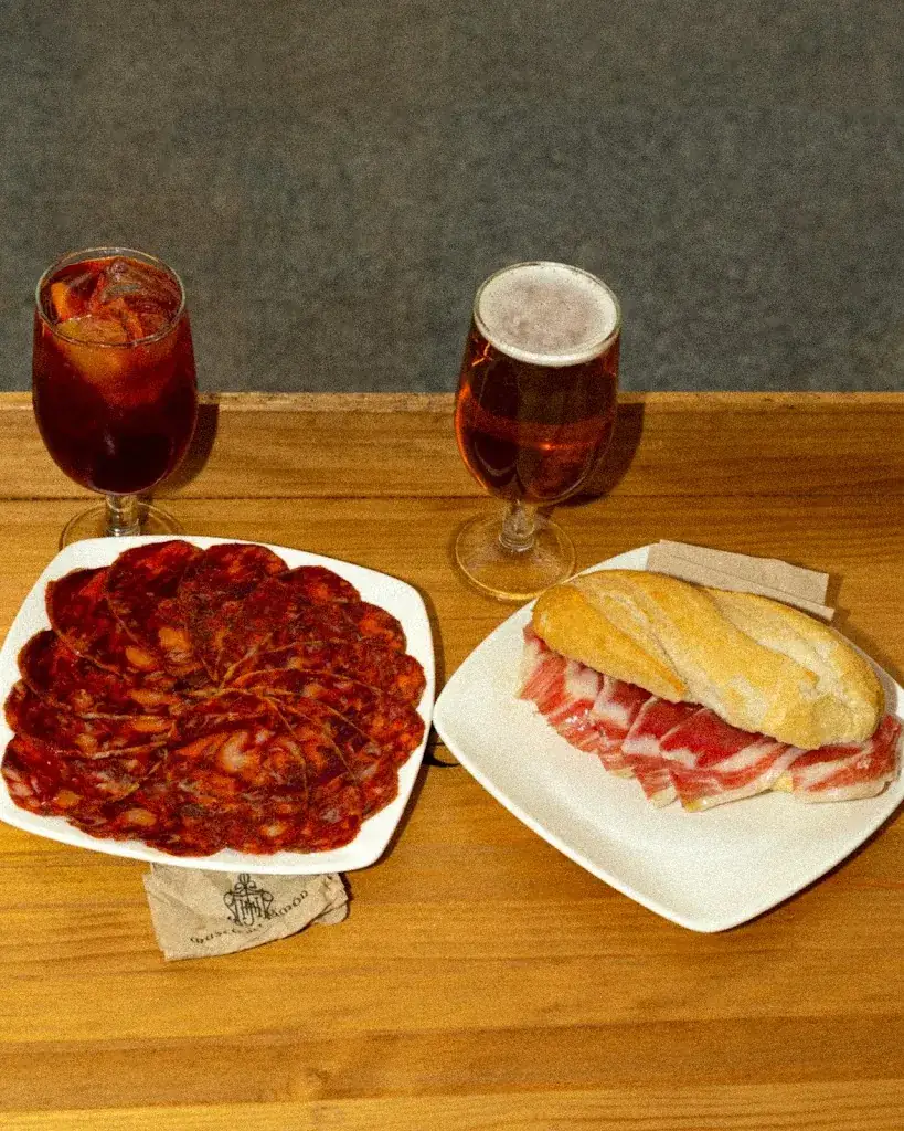 Museo del Jamón_Rum_slider_image_3