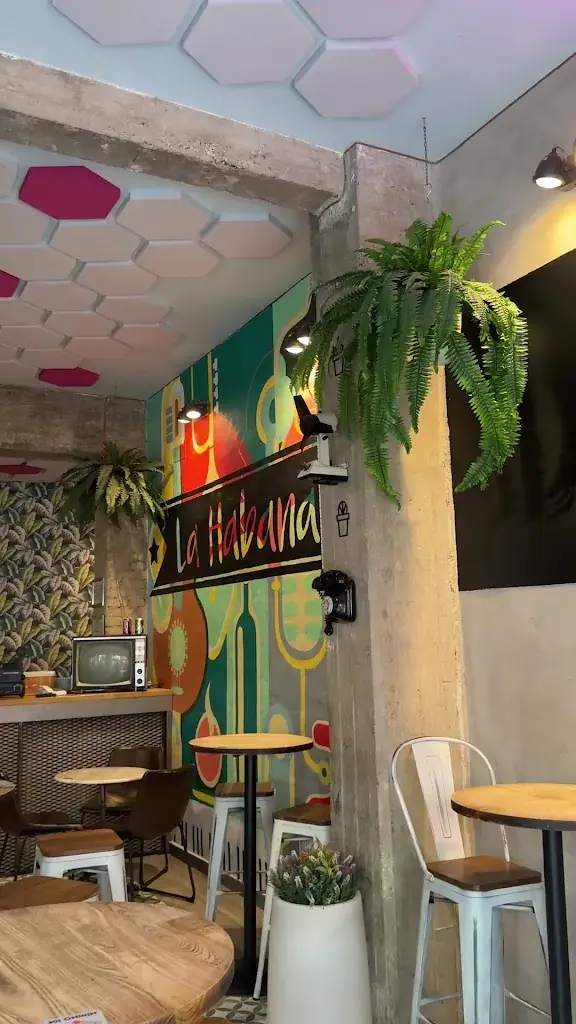 Coppelia Madrid_Rum_slider_image_2