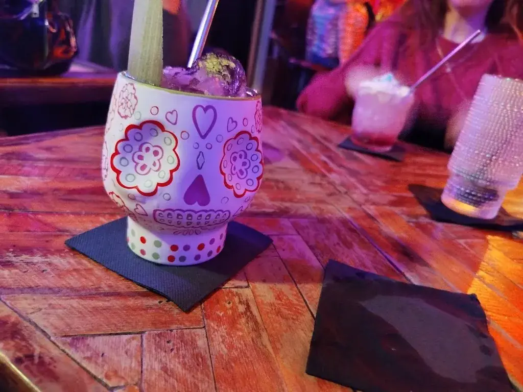 Eli Roda_Love Cocktail Company_Rum_avis