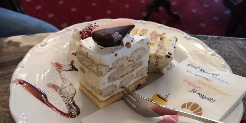 Nelli_Cafe Evi_Eberndorf_avis