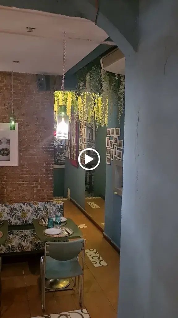 La Pasa Gin Bar Restaurante_Rum_slider_image_2