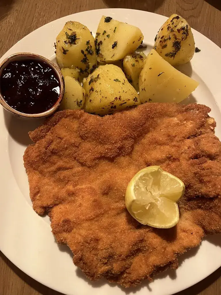 Frantisek Funda_Bergoase Forellenhof, Do-So ,Feiertag_Sellrain_avis