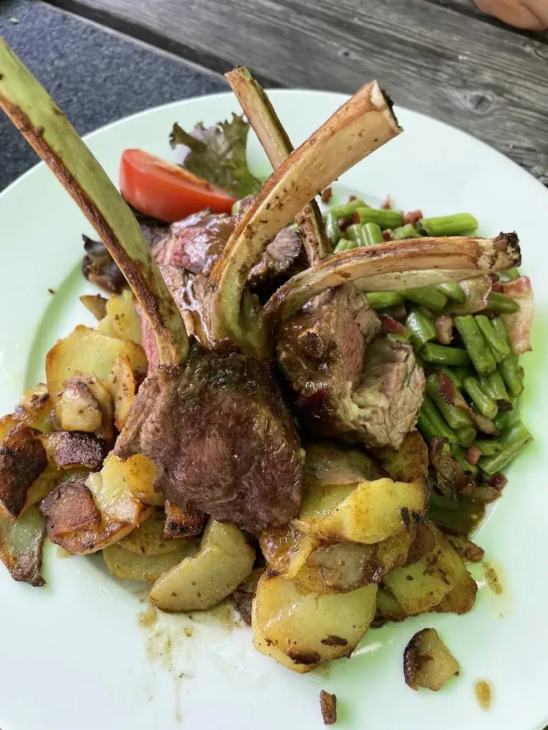 Christian Banse_Gleirsch Alm_Sellrain_review