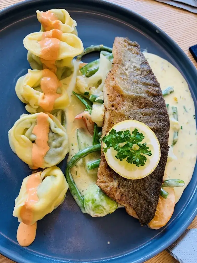 Annie Lin_Die Poscht_Silz_recensione