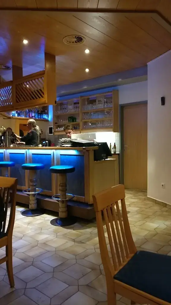 Aida's Sportcafe Silz_Silz_slider_image_2