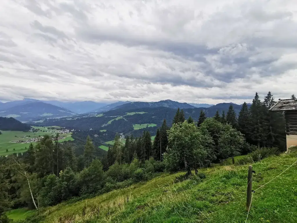 John Stephen_Stallhäusl_Söll_review