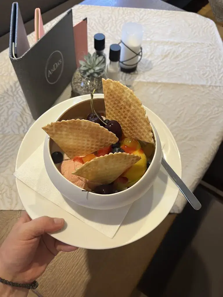 AnDa's Konditorei-Restaurant_Söll_slider_image_2