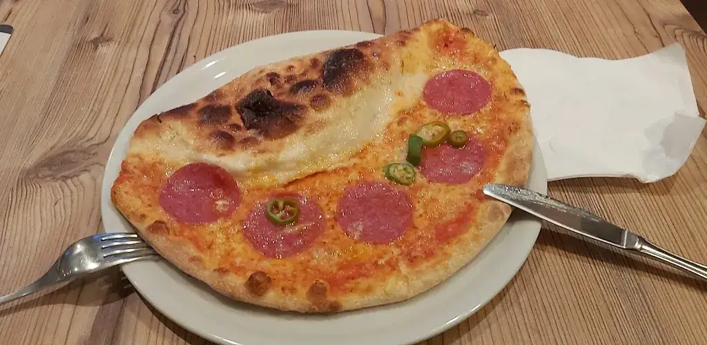 Pizzeria TAFLAN_Stams_slider_image_1